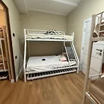 Chilli Hostel Tiran